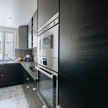 Appartement Opulent Ideal For 4 Buttes Chaumont!